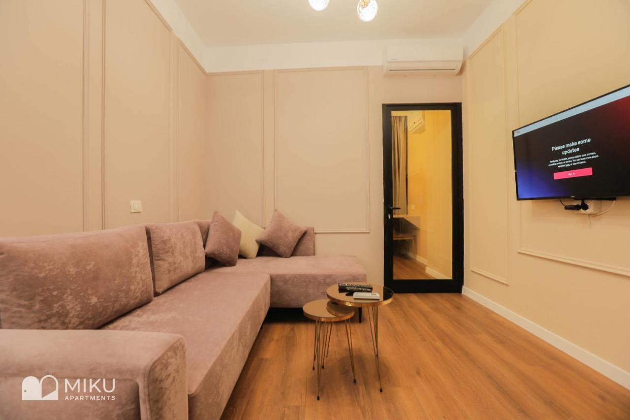 Miku Apartment - Perfect 1Bedroom At Komuna E Parisit Tiranë Ngoại thất bức ảnh