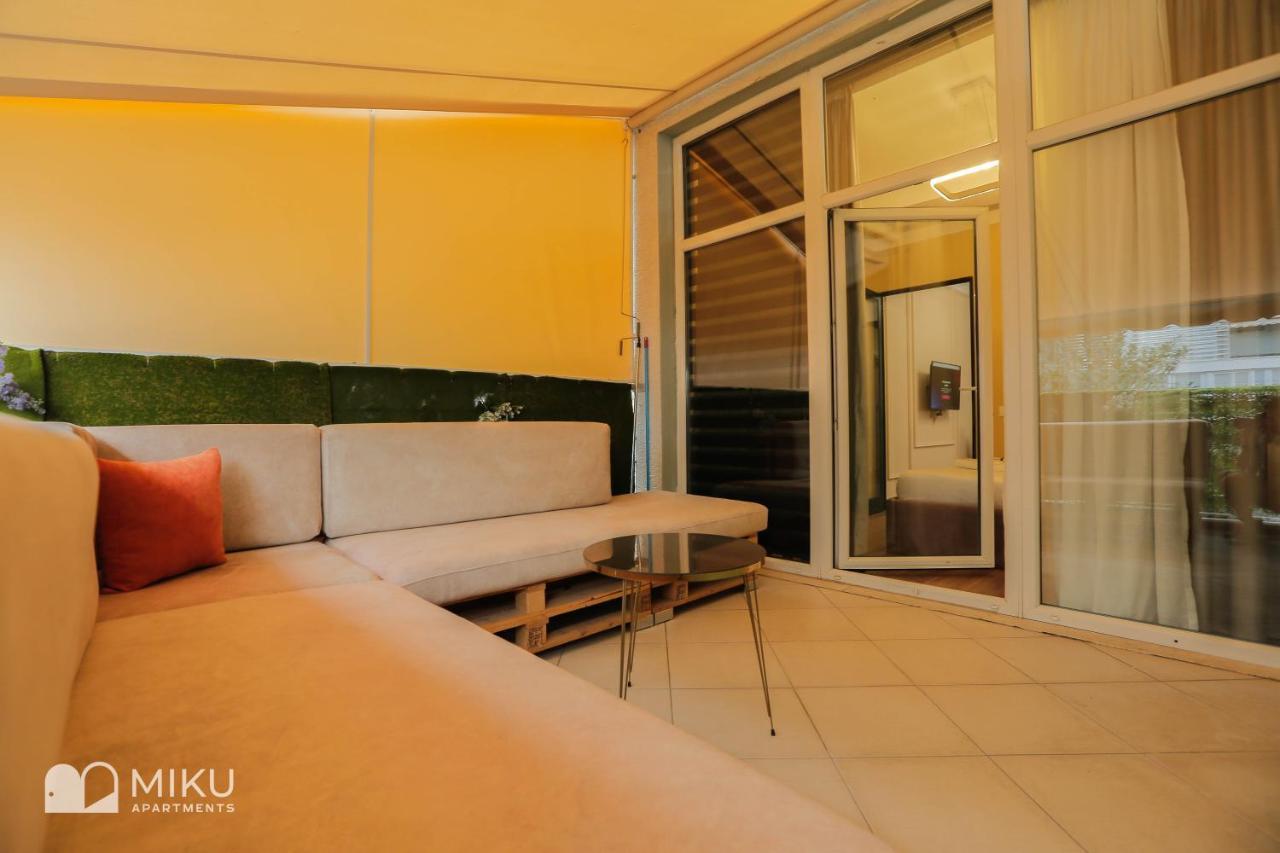 Miku Apartment - Perfect 1Bedroom At Komuna E Parisit Tiranë Ngoại thất bức ảnh